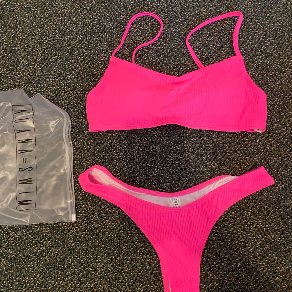Koana Swim Piper Ribbed Set - Neon Pink, NEVER worn, S/M